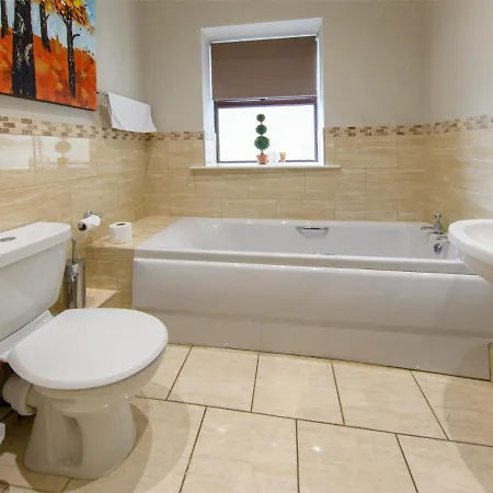 2 Bed In Hh052 Apartamento